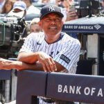 Mariano Rivera tears Achilles during Yankees’ Old-Timers’ Day game