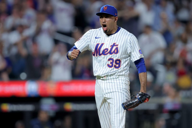MLB free agent predictions: Will ace closer leave Mets?