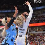Chicago's DiJonai Carrington ejected for hard foul on Sophie Cunningham